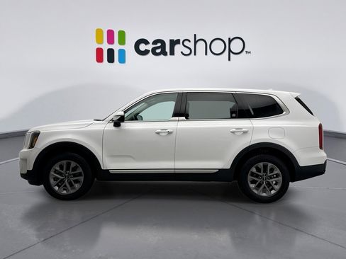 Used 2023 Kia Telluride LX image 2