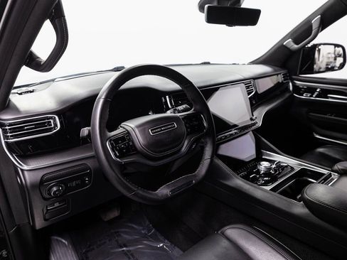 Used 2023 Jeep Grand Wagoneer Series II w/ Quick Order Packagew 28T image 8