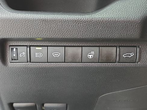 Used 2023 Toyota RAV4 XLE Premium AWD/4WD image 25