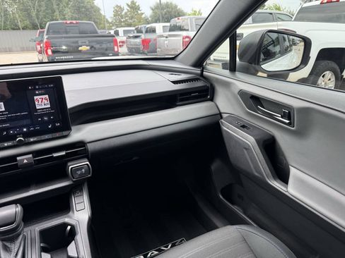 Used 2026 Toyota RAV4 LE FWD image 20