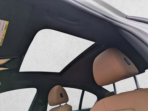 Certified 2023 BMW 530i w/ Premium Package image 16