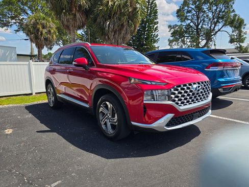Used 2022 Hyundai Santa Fe SEL w/ Convenience Package FWD image 2
