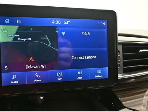 Used 2023 Ford Explorer Limited image 30