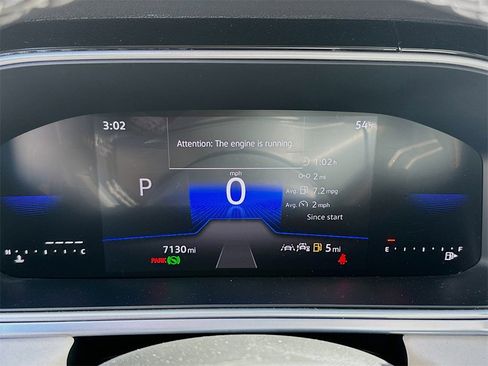 Used 2025 Volkswagen Taos SE image 35