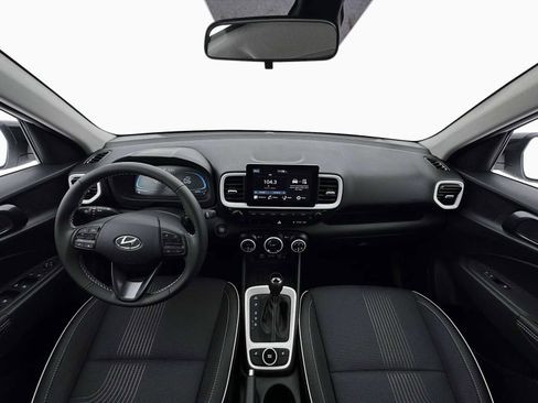 New 2026 Hyundai Venue SEL FWD image 13