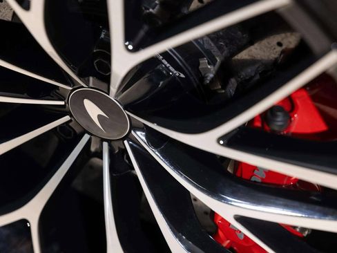 Used 2023 McLaren GT image 14