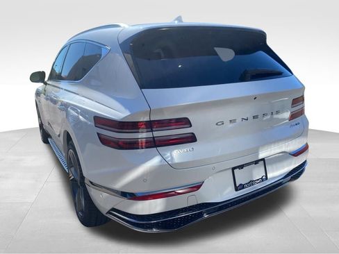 New 2025 Genesis GV80 3.5T Prestige image 9