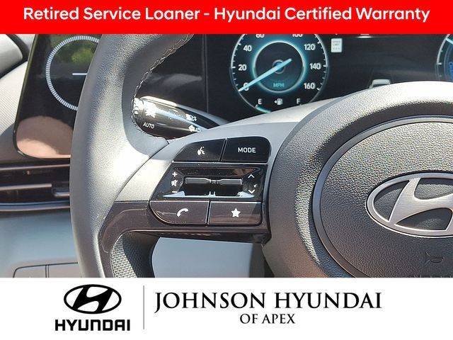 Used 2025 Hyundai Elantra Limited w/ Cargo Package FWD image 18