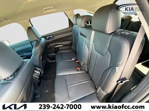 New 2026 Kia Sorento S image 21