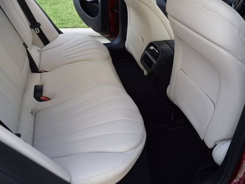 Used 2024 Mercedes-Benz E 450 4MATIC All-Terrain Wagon image 50