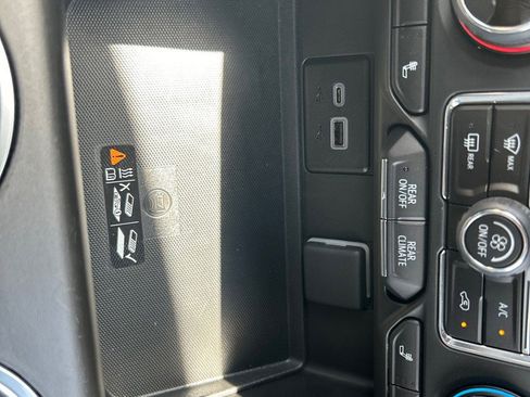 Used 2024 Chevrolet Tahoe Z71 w/ Off-Road Capability Package image 13