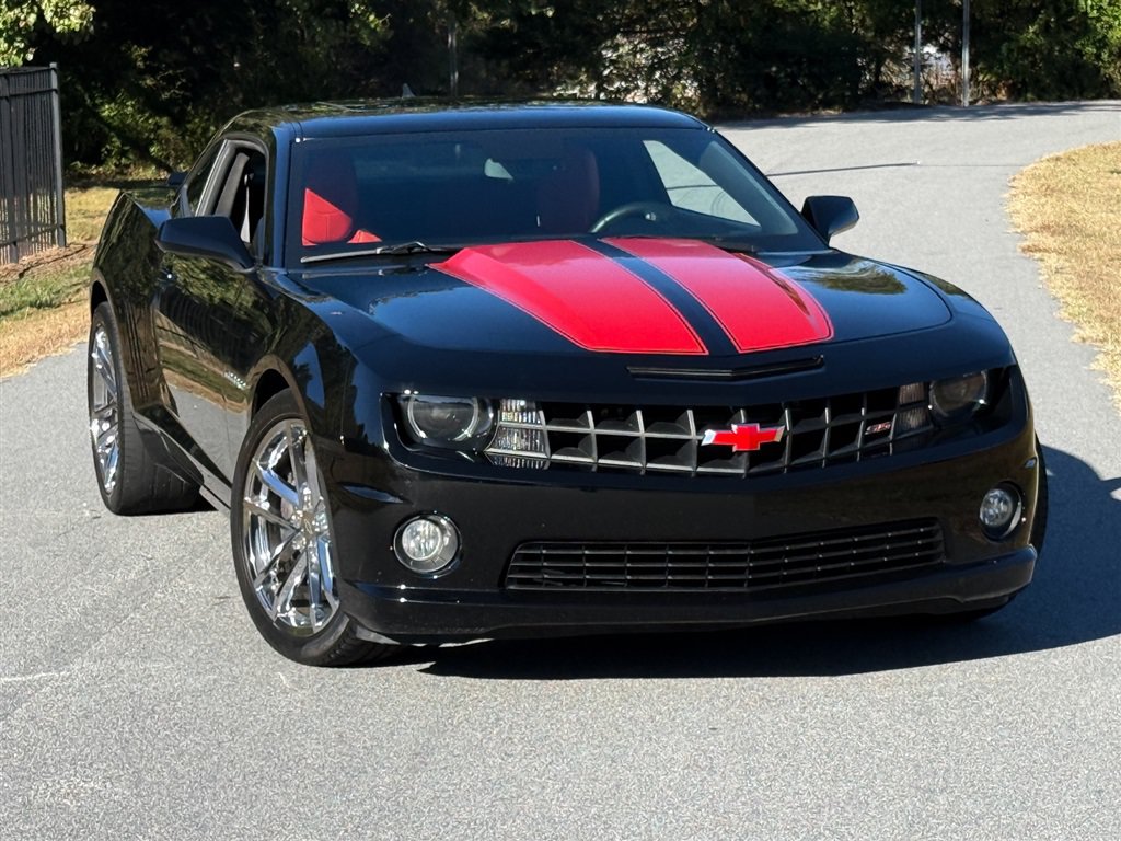 Used 2011 Chevrolet Camaro SS w/ RS Package RWD image 21