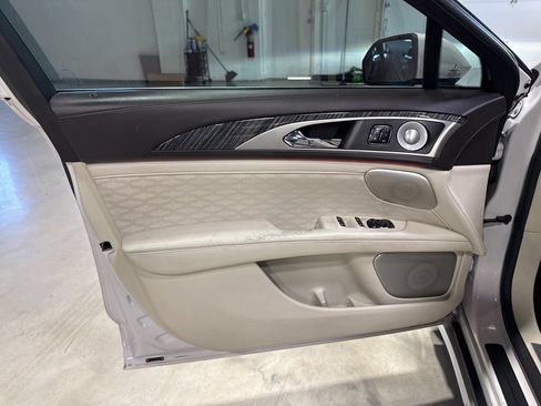 Used 2017 Lincoln MKZ Black Label w/ Technology Package AWD/4WD image 29