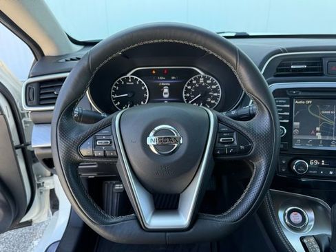 Used 2018 Nissan Maxima 3.5 SV FWD image 18