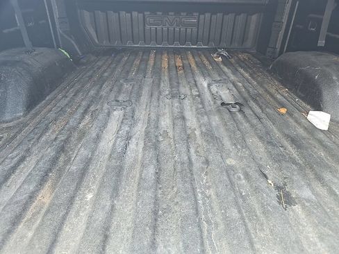 Used 2026 GMC Sierra 2500 AT4 w/ AT4 Premium Plus Package AWD/4WD image 5