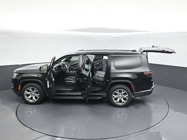 Used 2022 Jeep Wagoneer Series II AWD/4WD image 58