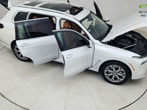 Used 2026 BMW X7 xDrive40i AWD/4WD image 88