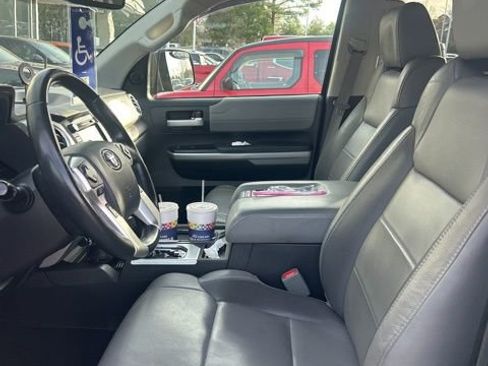 Used 2018 Toyota Tundra Limited w/ Limited Premium Package image 14