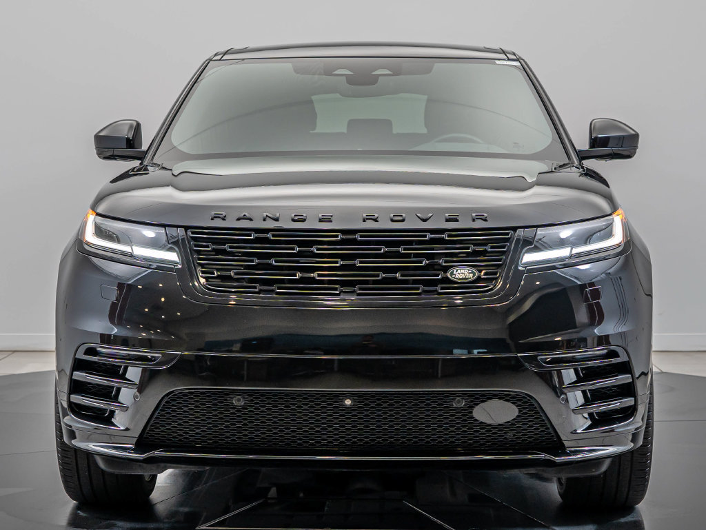 Used 2025 Land Rover Range Rover Velar Dynamic SE AWD/4WD image 2