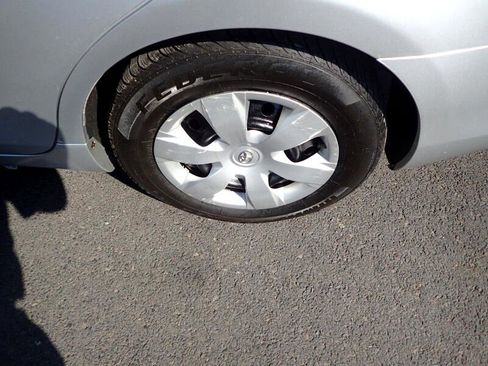 Used 2009 Toyota Camry Hybrid image 25