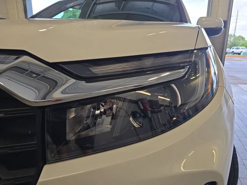 Used 2025 Honda Passport EX-L image 32