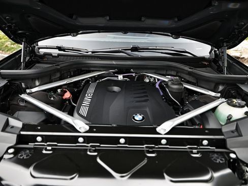 New 2026 BMW X7 xDrive40i w/ M Sport Package image 31