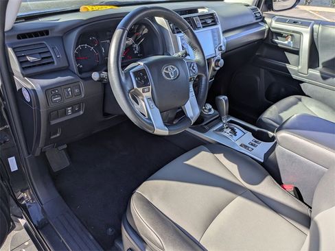 Used 2024 Toyota 4Runner SR5 Premium image 17