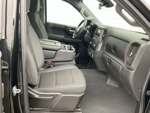 Used 2024 Chevrolet Silverado 1500 Custom image 17