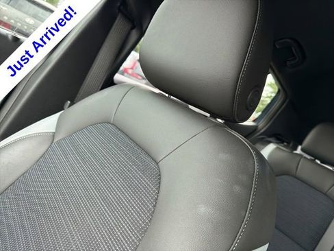 Used 2025 Buick Envista Preferred w/ Convenience II Package FWD image 15