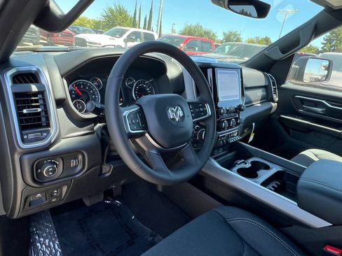 New 2026 RAM 1500 Big Horn AWD/4WD image 18