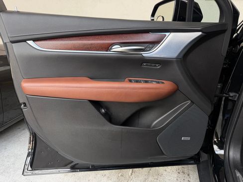 Used 2023 Cadillac XT5 Premium Luxury FWD image 22
