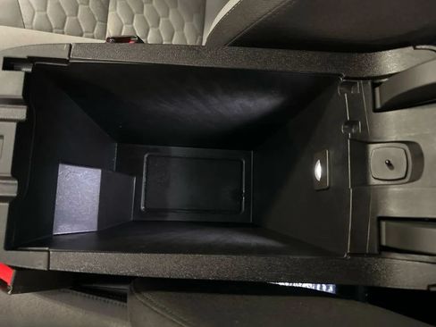 Used 2019 Chevrolet Equinox LT AWD/4WD image 61