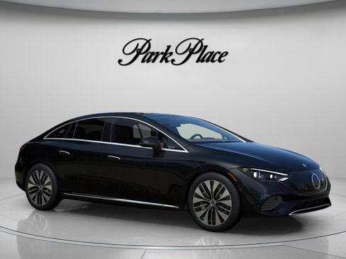 Used 2023 Mercedes-Benz EQE 350+ Sedan image 31