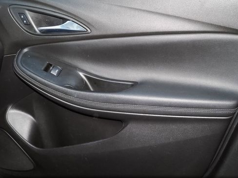 Certified 2022 Buick Encore GX Essence w/ Experience Buick Package image 30