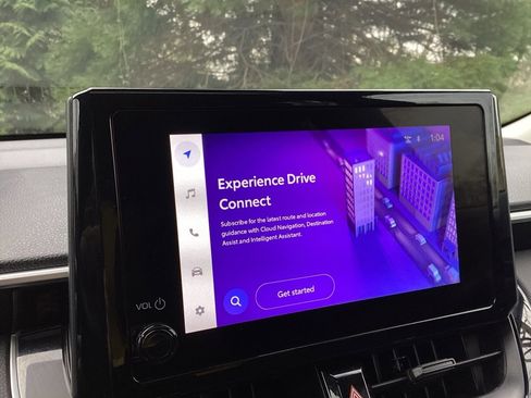 Used 2023 Toyota Corolla Cross LE w/ Moonroof Package image 13