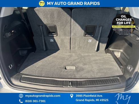 Used 2023 Jeep Grand Cherokee L Limited w/ Luxury Tech Group II AWD/4WD image 25