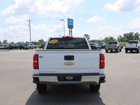 Used 2018 Chevrolet Silverado 1500 LT w/ All Star Edition RWD image 8