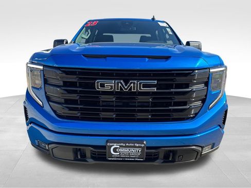 Certified 2023 GMC Sierra 1500 Elevation w/ LPO, Elevation Black Package AWD/4WD image 10