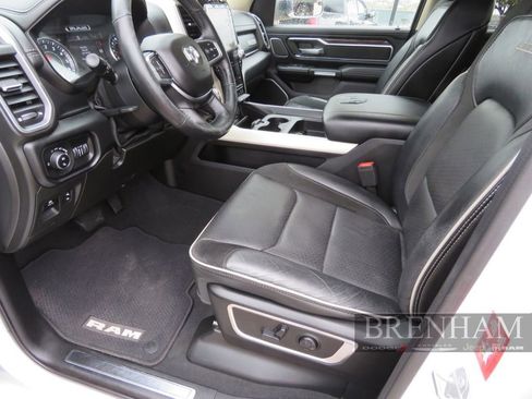 Used 2019 RAM 1500 Laramie image 16