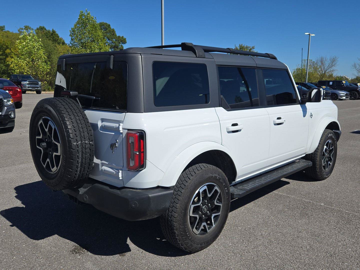 Used 2023 Ford Bronco Outer Banks AWD/4WD image 7