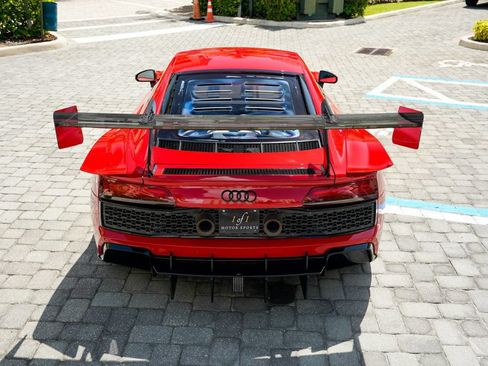 Used 2017 Audi R8 V10 plus w/ 20" Wheel Package AWD/4WD image 25
