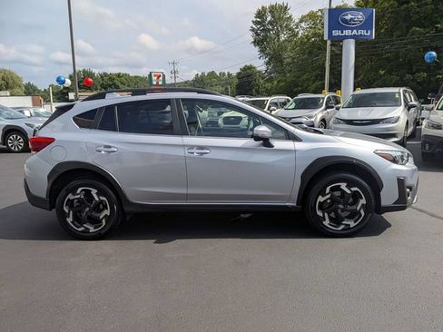 Used 2021 Subaru Crosstrek 2.5i Limited w/ Moonroof Package 1 AWD/4WD image 2
