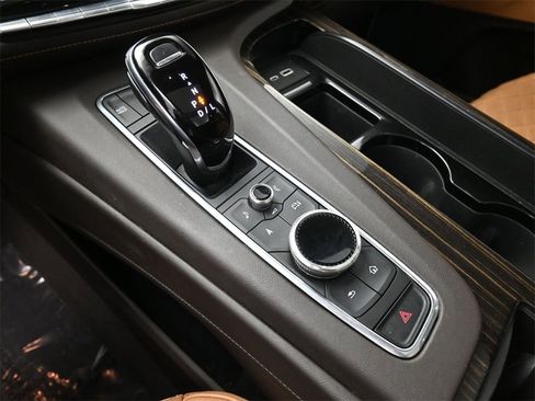 Used 2022 Cadillac Escalade ESV Sport w/ Touring Package image 28