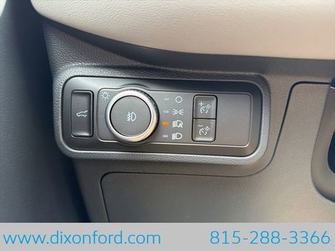 New 2026 Ford Explorer Active w/ Active Comfort Package AWD/4WD image 18