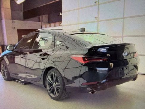 Used 2024 Acura Integra A-Spec FWD image 3