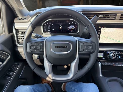 New 2026 GMC Sierra 3500 Denali w/ Denali Reserve Package AWD/4WD image 19