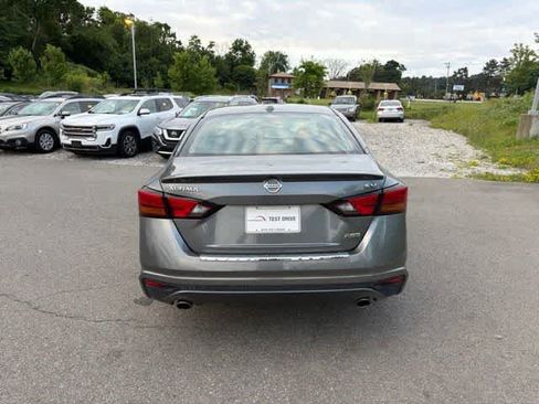 Used 2019 Nissan Altima 2.5 SV AWD/4WD image 8