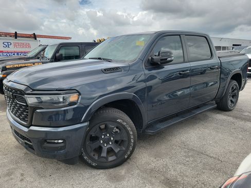 Used 2025 RAM 1500 Big Horn AWD/4WD image 10