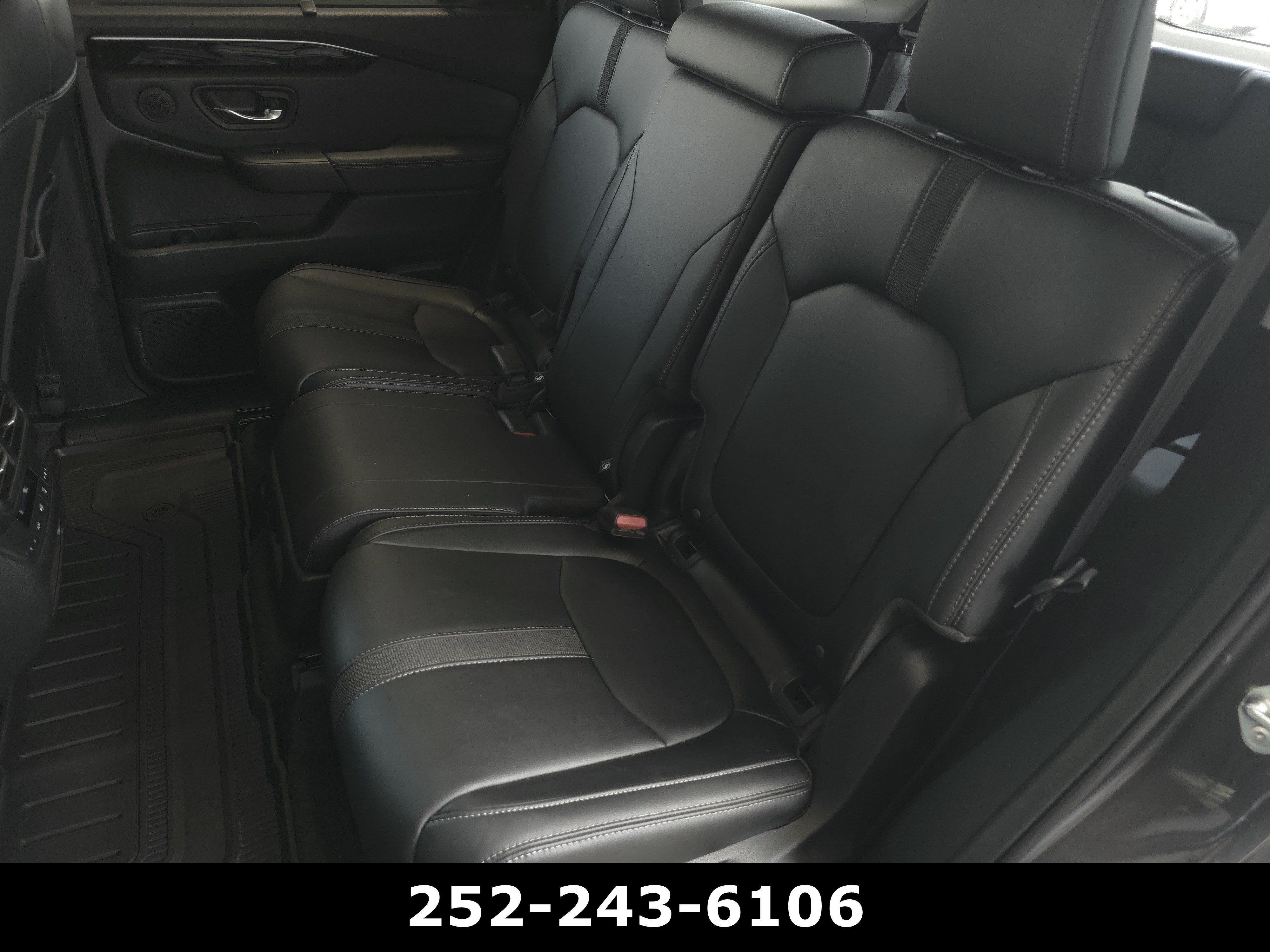 Used 2025 Honda Pilot Touring image 28