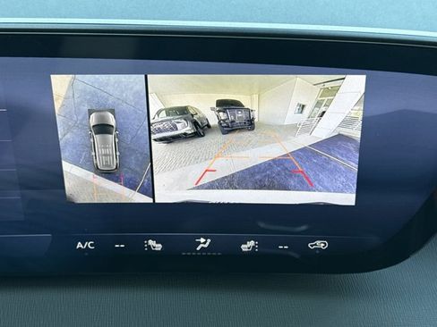 New 2026 Buick Enclave Sport Touring w/ Power Package AWD/4WD image 10
